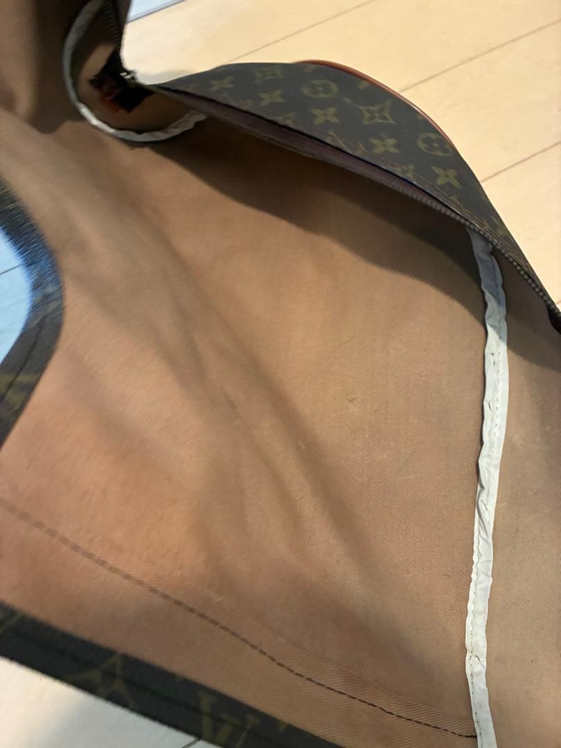 LOUIS VUITTON　ルイ・ヴィトン　ゴルフ　キャディーバッグ