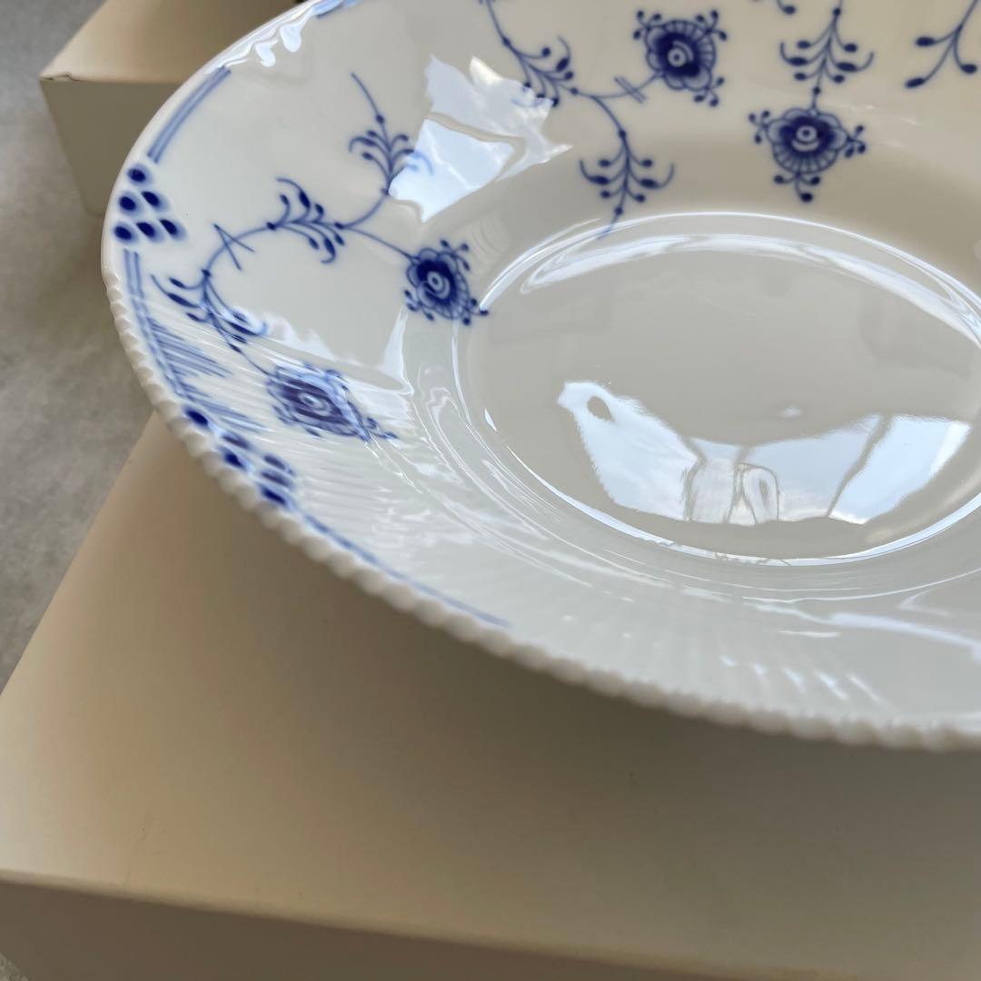 ロイヤルコペンハーゲンブルーエレメンツ ディープ プレート2枚＋ワイングラス2脚