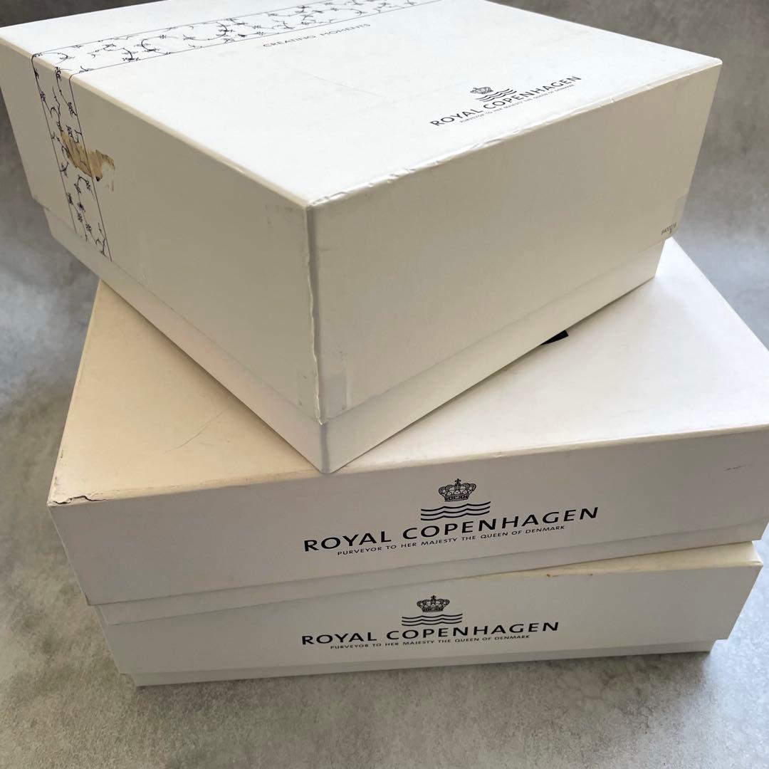 ロイヤルコペンハーゲンブルーエレメンツ ディープ プレート2枚＋ワイングラス2脚