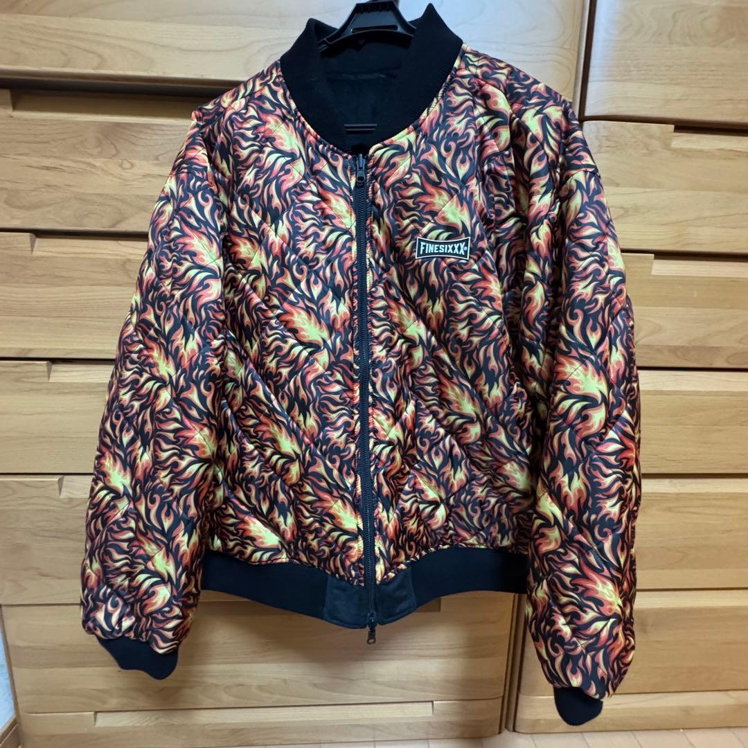 ファインシックスFINESIXXX フレイムスリバーシブルジャケット　Lサイズ