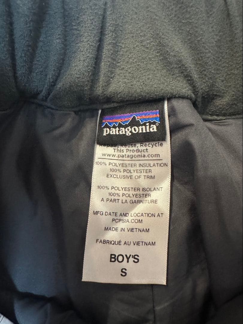 パタゴニア　スノーウェア　キッズ　130センチ　サイズS