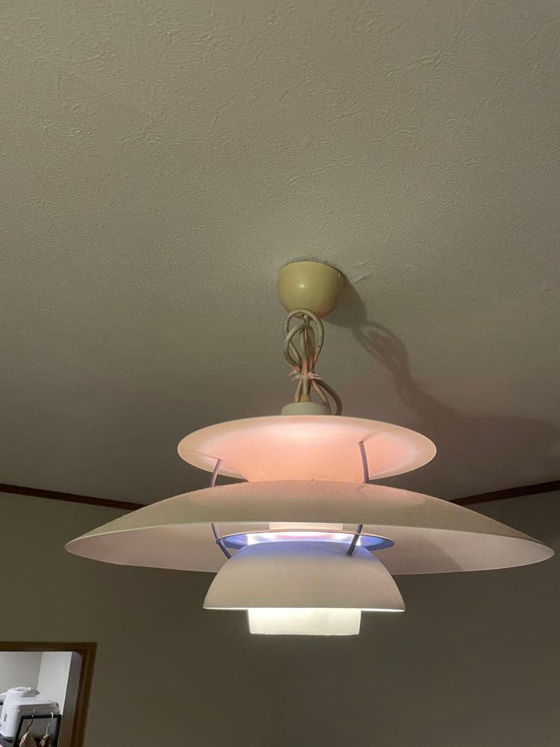 Louis Poulsen (ルイスポールセン) PH 5 クラシック・ホワイト