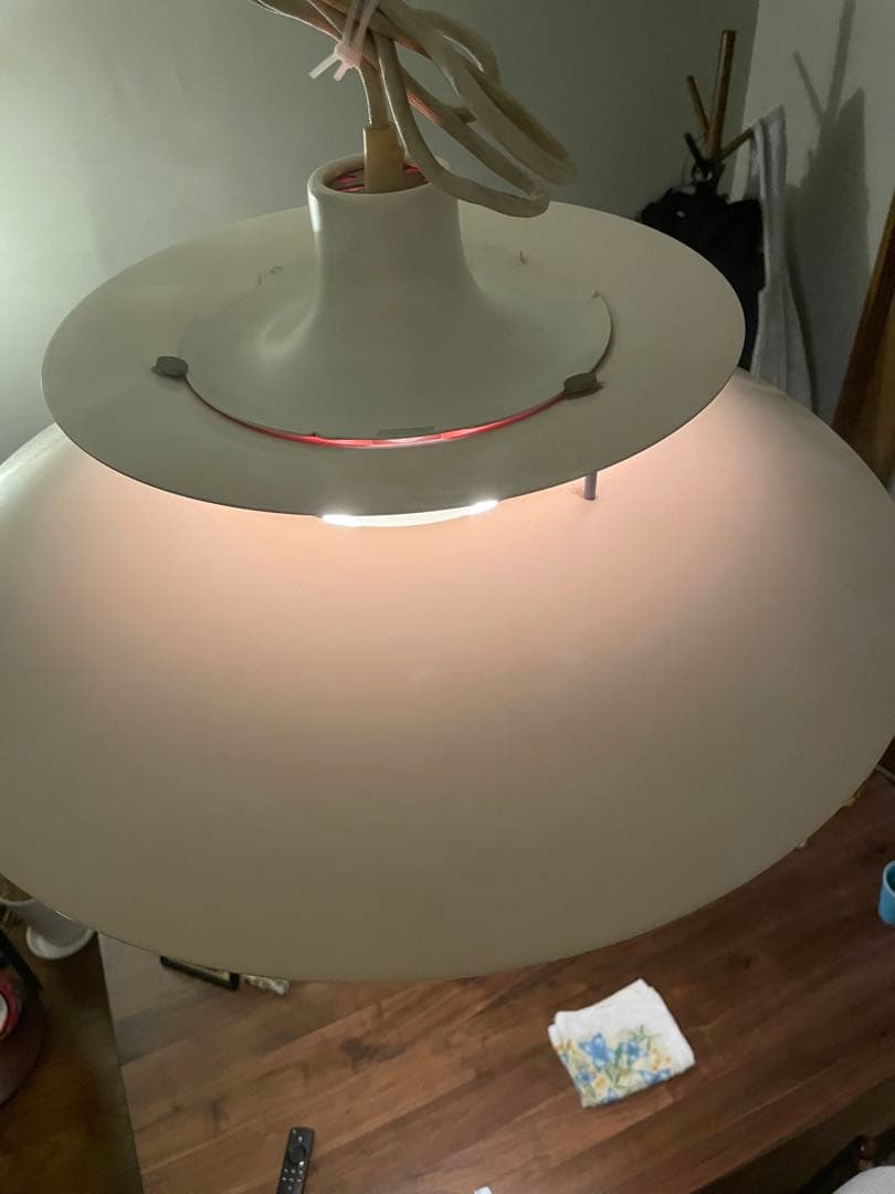 Louis Poulsen (ルイスポールセン) PH 5 クラシック・ホワイト