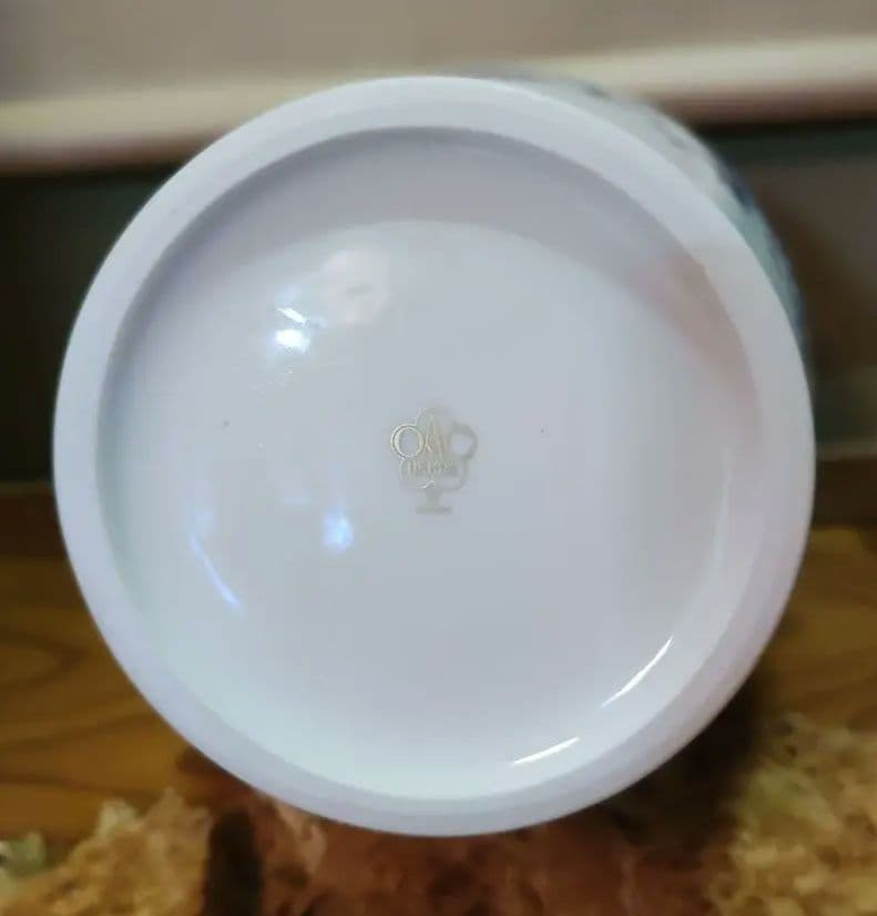 大倉陶園　36cm 呉須染付　呉須唐草　花器　花瓶　皇室御用達