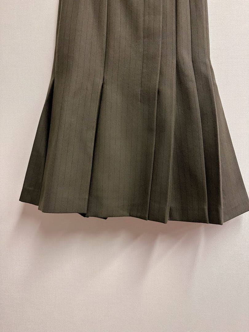 美品　sacai Chalk Stripe スカート　サカイ