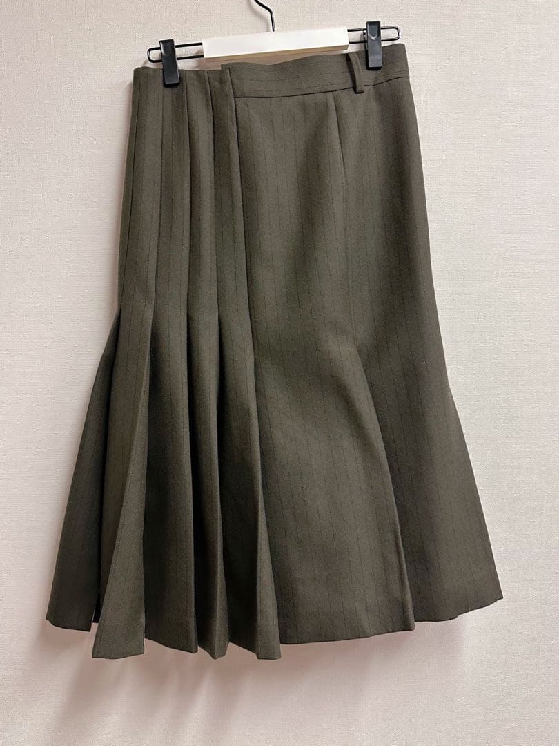 美品　sacai Chalk Stripe スカート　サカイ