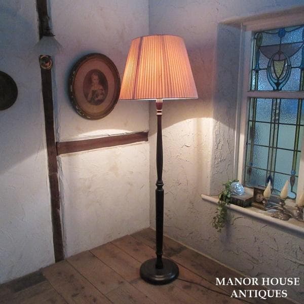 イギリス アンティーク 家具 フロアスタンド フロアランプ 店舗什器 6830d