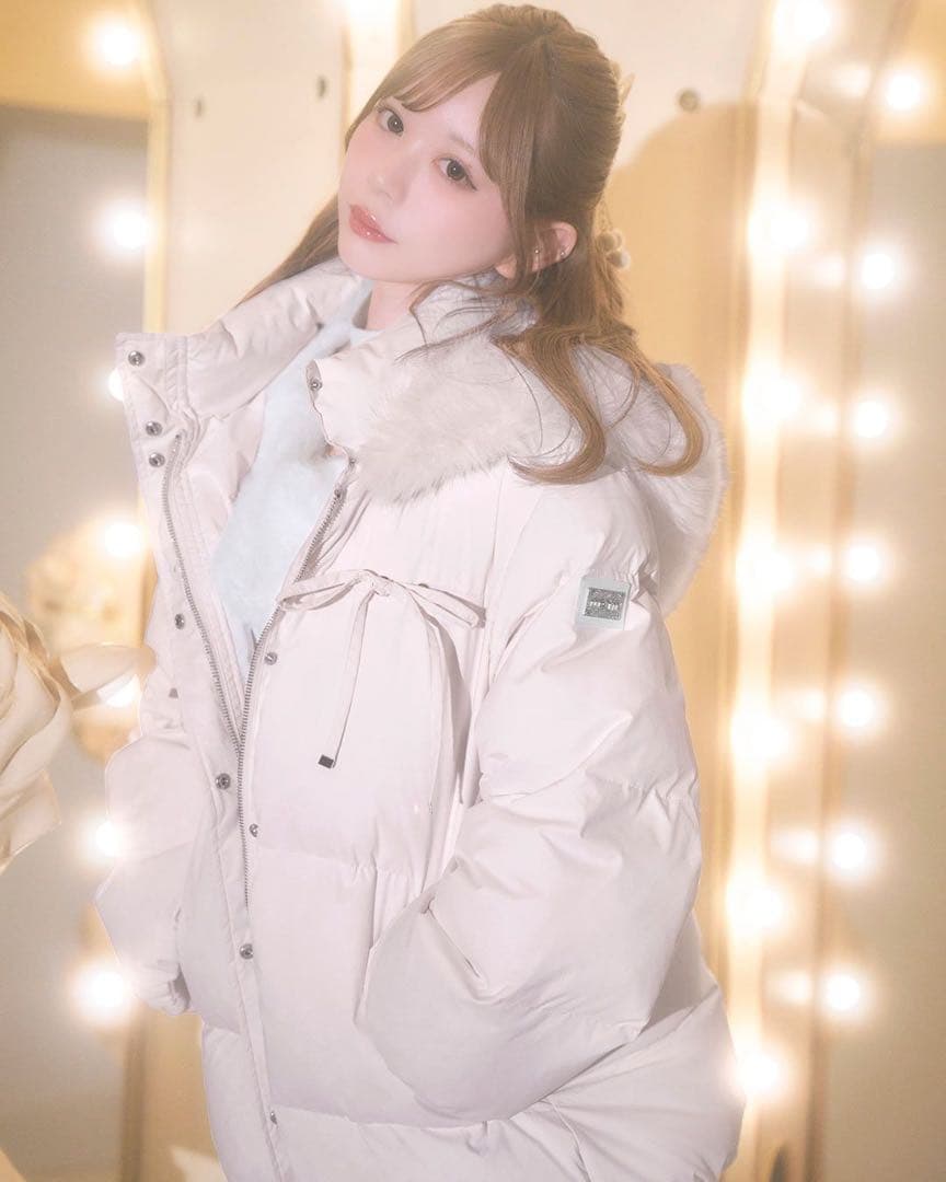 新品タグ付 ミシェルマカロン ピンク フリー ファーフードリボンダウンコート