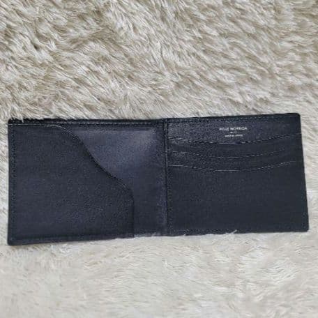 ペッレモルビダ　限定オールブラック コンパクトウォレット 折り財布　本革