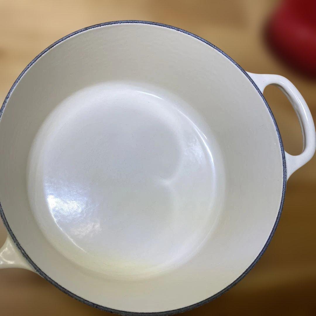 LE CREUSET 両手鍋 22cm アイボリー