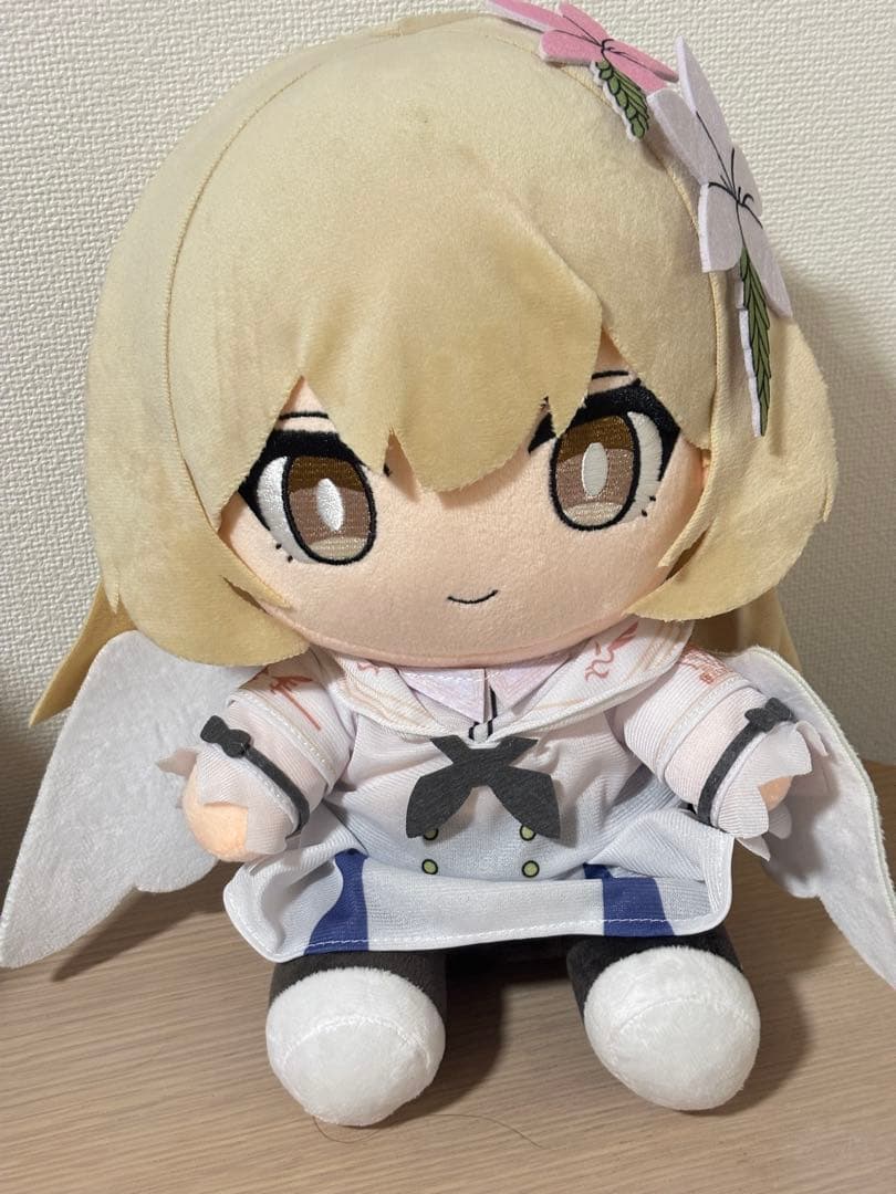 ブルーアーカイブ　　桐藤ナギサ　ぬいぐるみ