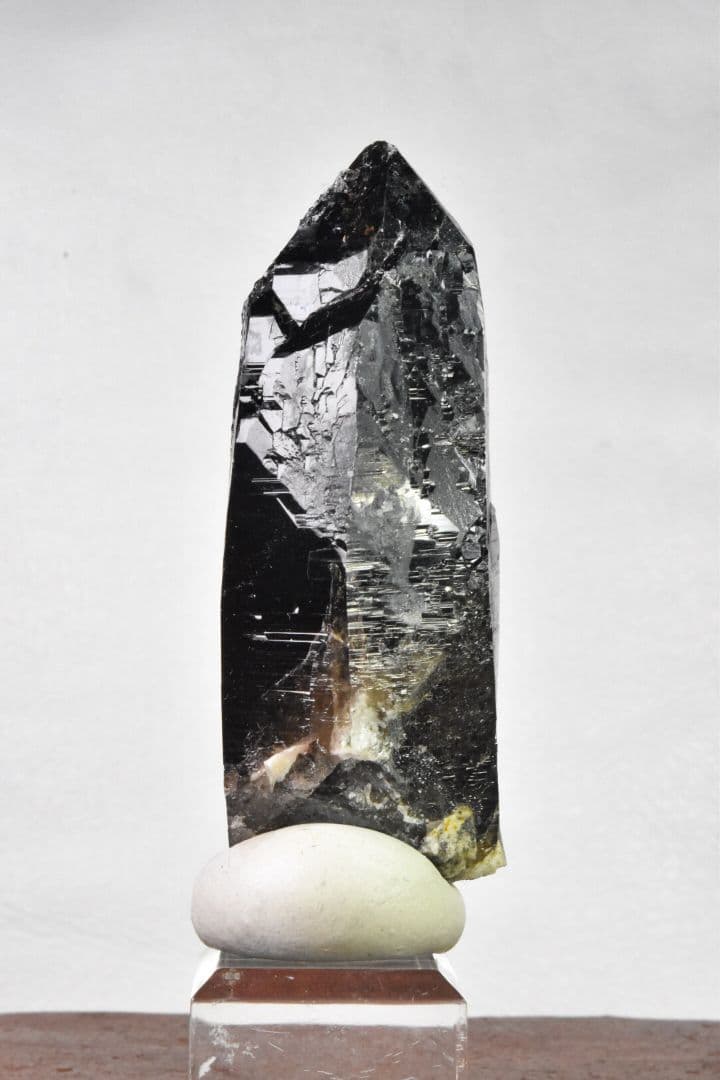 最新産出！ 岐阜県中津川市蛭川田原産 モリオンに近いスモーキークォーツ01