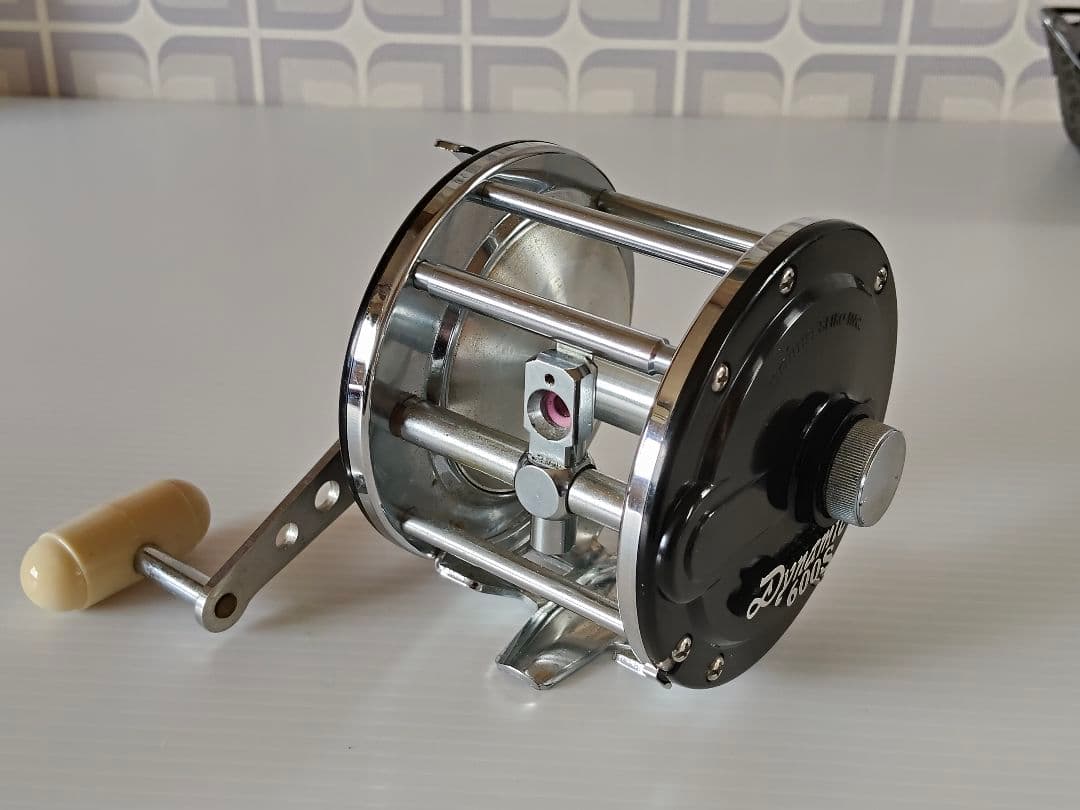 DAIWA Dynamic 600S 両軸リール