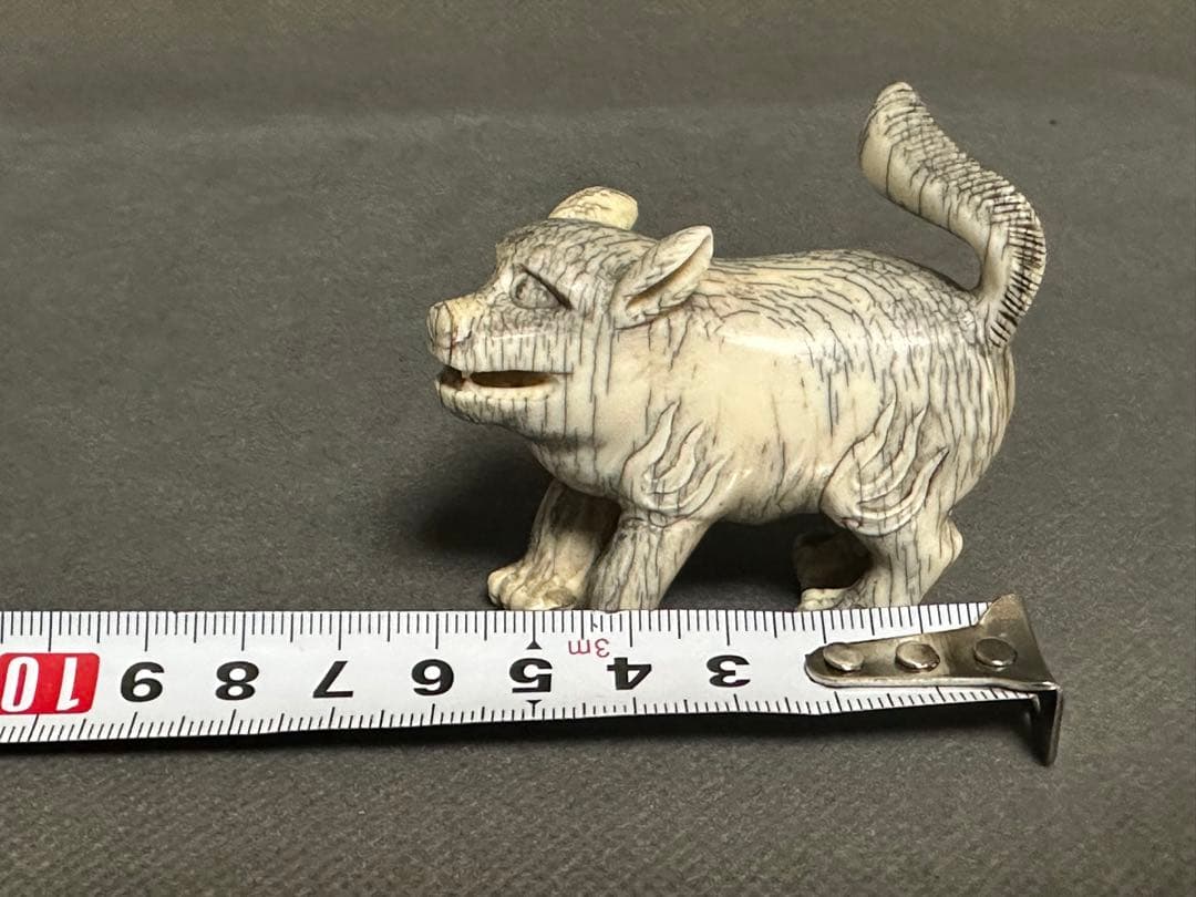 根付　狛犬　古美術品　 置物　細密細工　骨董　アンティーク　彫刻 工芸品