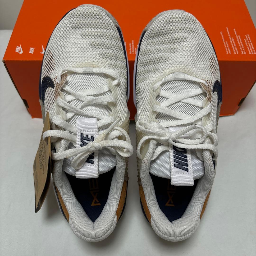 23.5cm ナイキ メトコン 9 AMP DZ2539-100 ホワイト　白