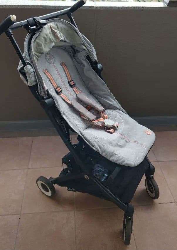 cybex リベル LIBELLE コンパクトベビーカー