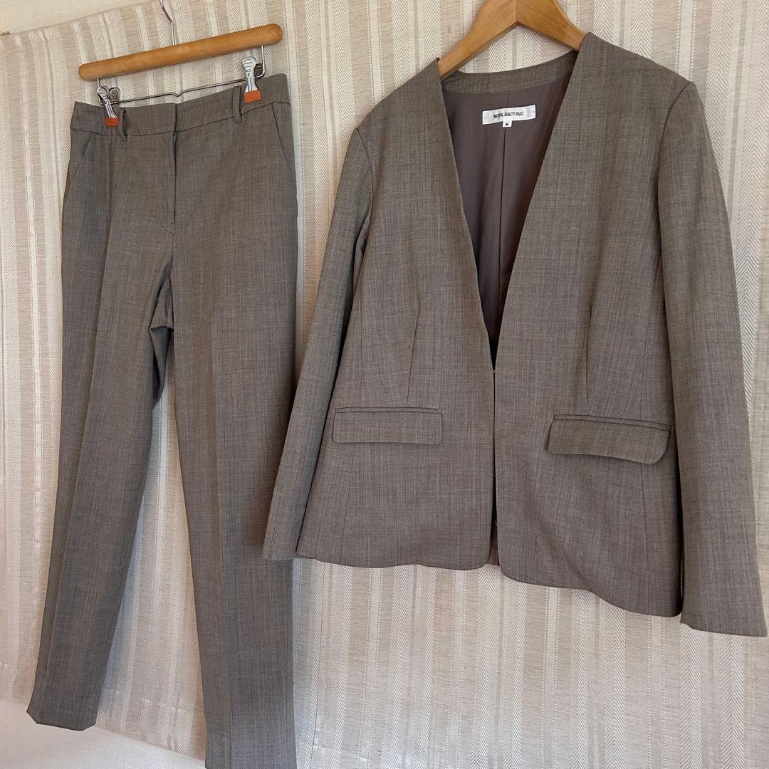 美品！NATURAL BEAUTY BASICノーカラーストレッチパンツスーツM