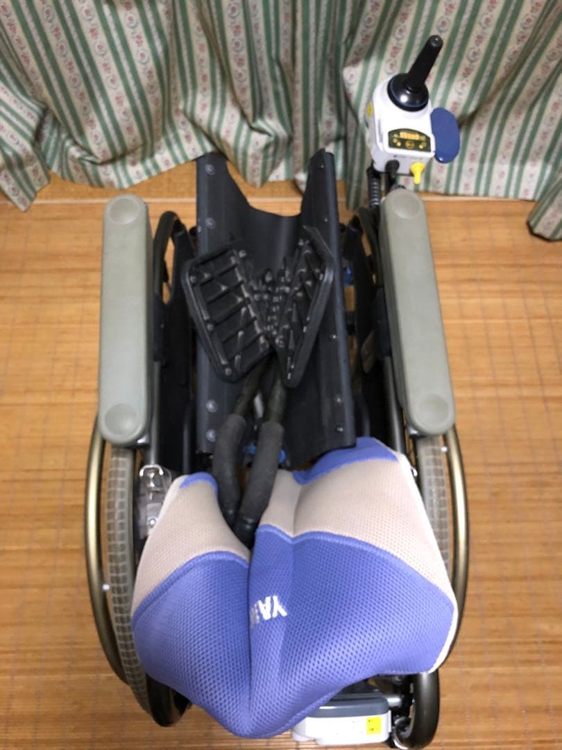 値下げ　電動車いす:電動車椅子 YAMAHA(ヤマハ)　JWアクティブ　XOC1