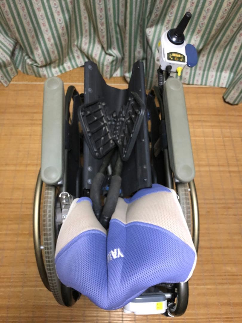 値下げ　電動車いす:電動車椅子 YAMAHA(ヤマハ)　JWアクティブ　XOC1