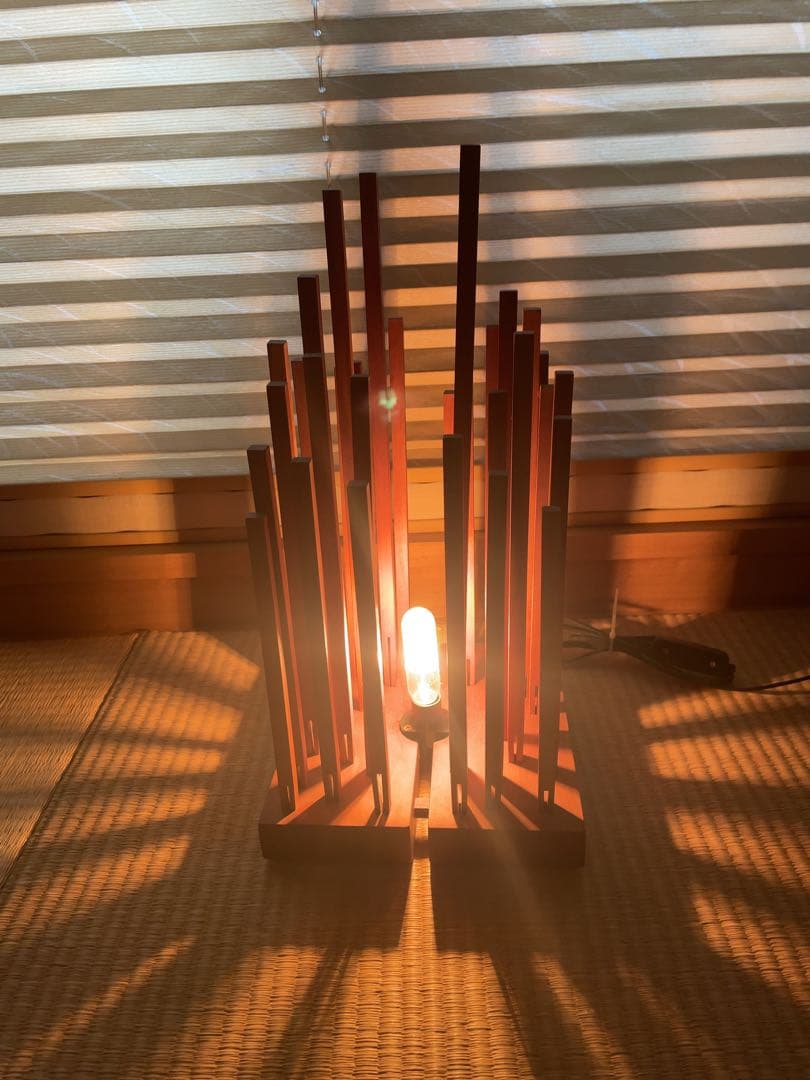 ツーアースリー グローブライト ウォールナット 丹羽望 造形作家 フロアライト