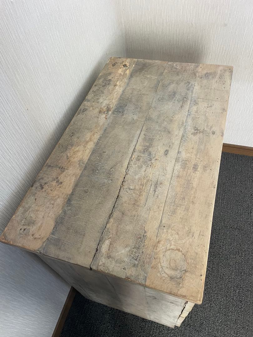 小振りなアンティーク机　デスク　古材　ビンテージ　ホワイト　ファニチャー