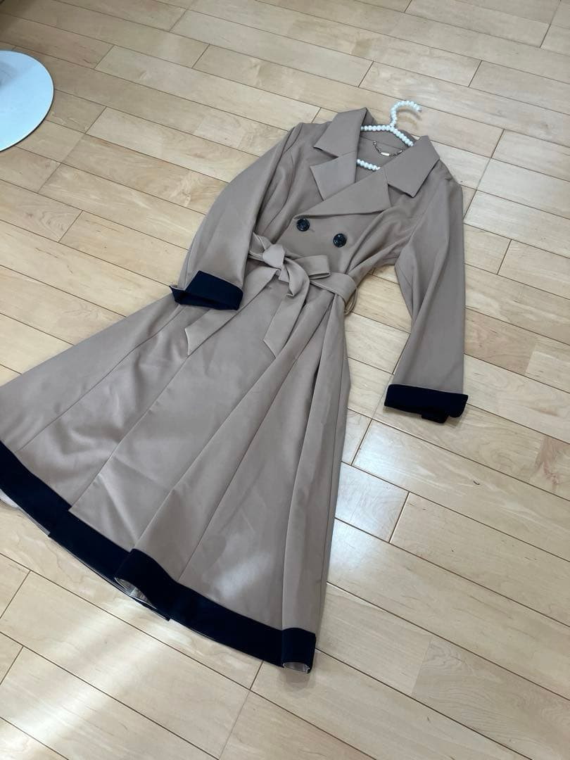 【完売品】【JENNE 】オードリーフレアトレンチコート M