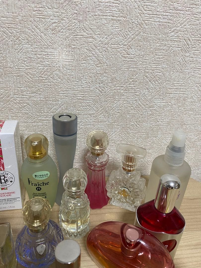 わ*ぇ様 香水　大量　まとめ売り　CHANEL Dior ブルガリなど