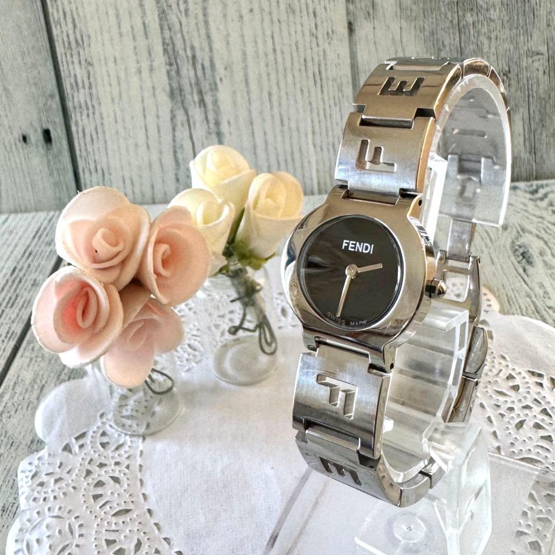 【電池交換済】FENDI フェンディ 腕時計 3050L ブラック
