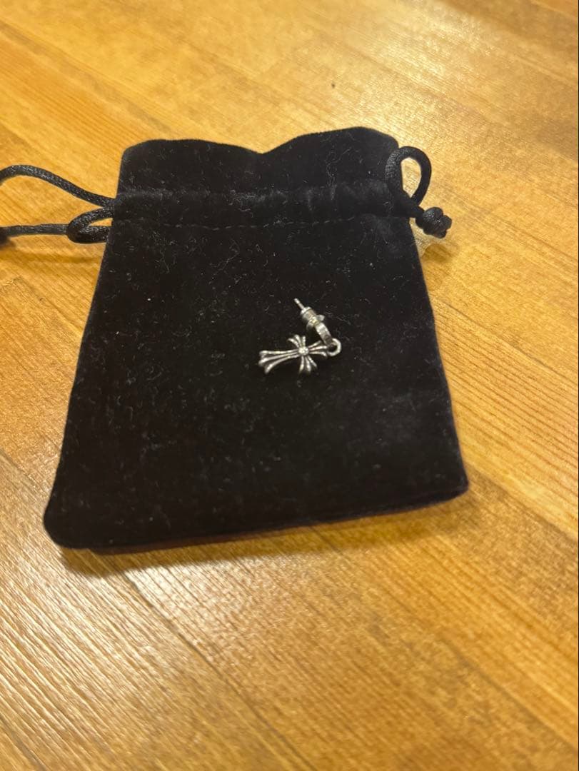 カ*ト様 クロムハーツ　ピアス　メンズ