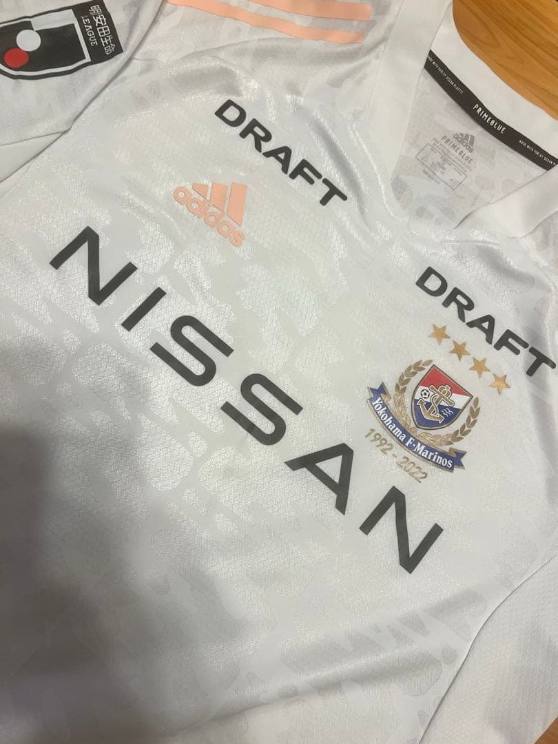 【美品】横浜F・マリノス 2022 アウェイ ユニフォーム　宮市亮17番Oサイズ