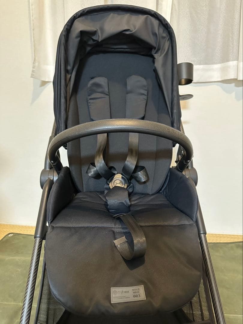 サイベックス　メリオカーボン　2024年モデルブラック cybex MELIO