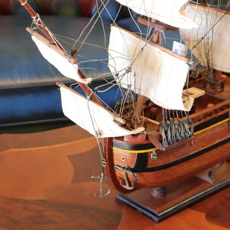 帆船 HMSエンデバー イギリス クック船長 モデルシップ