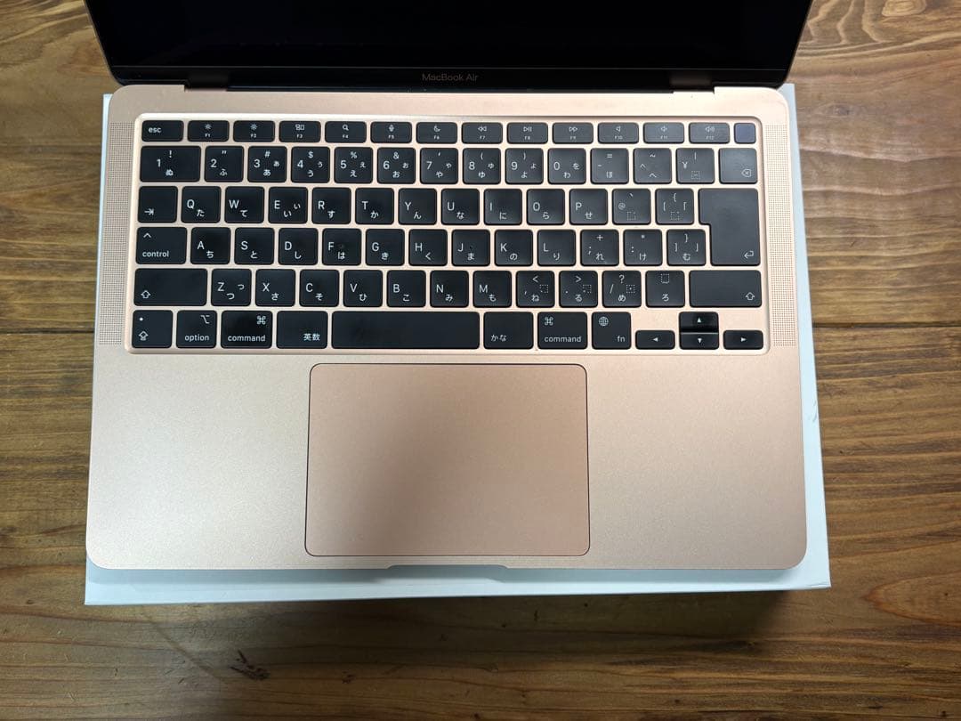 MacBook Air 2020 M1 8GB 256GBバッテリー容量94%