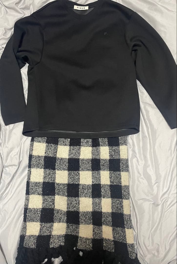 pinue スウェット✖️スカート　セット