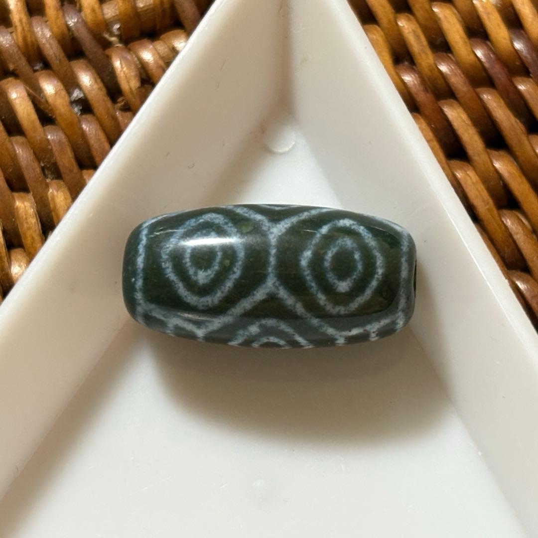 赤朱砂入り‪ෆ‪.*・゜龍眼天珠(*´˘`*)