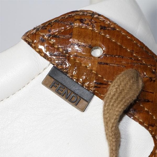 s*9様 FENDI フェンディ ハイカット スニーカー 白 レザー 6.5 イ