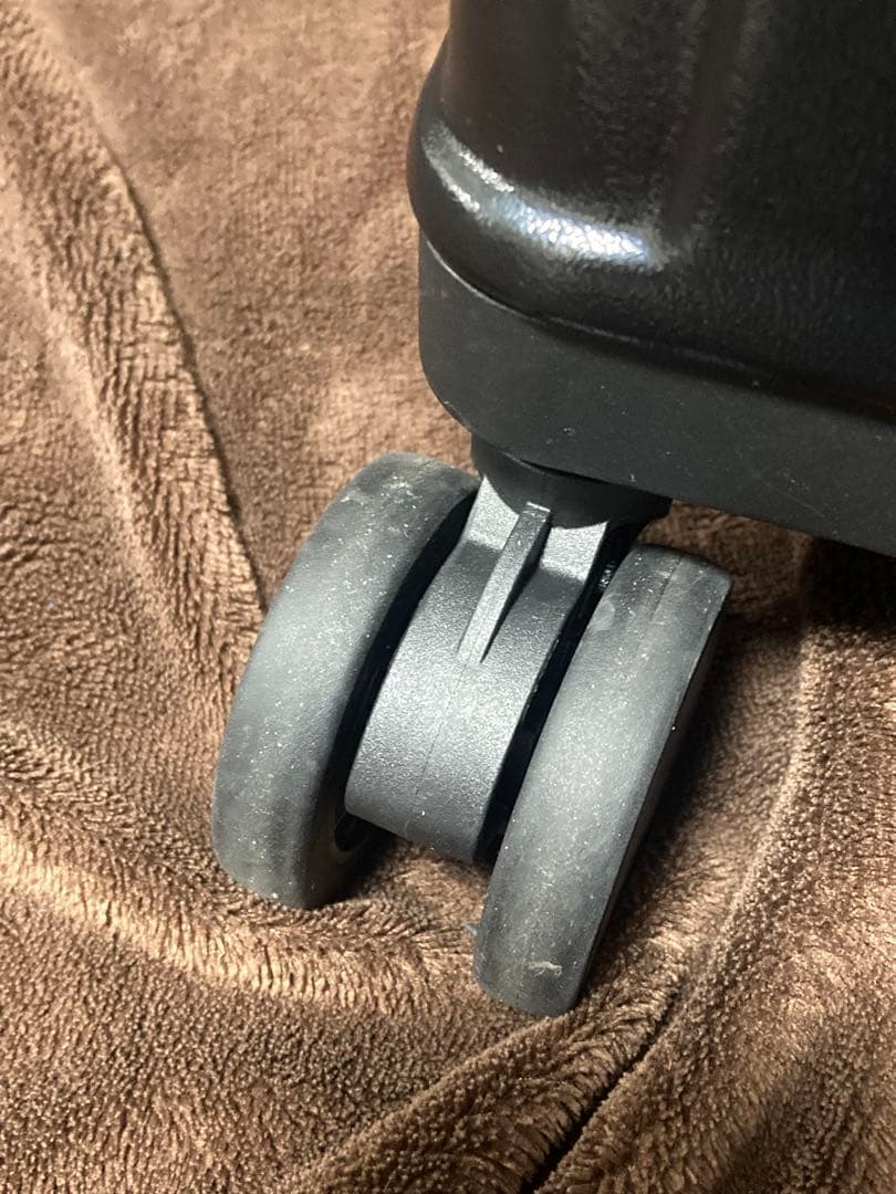 【新品未使用品】しまむら ディズニー ちはる キャリーケース セット