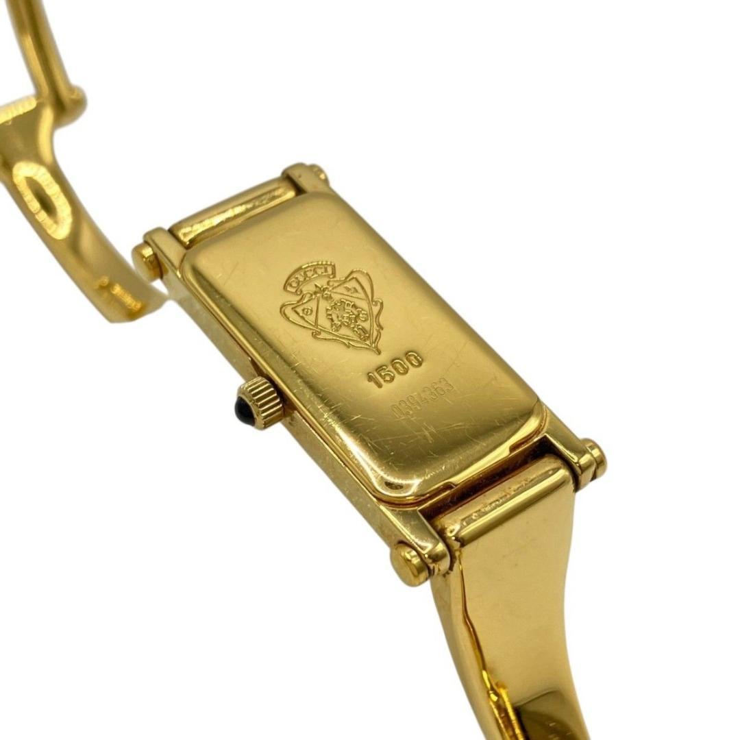 GUCCI腕時計 バングルウォッチ 1500 クォーツ 黒文字盤 ゴールド 稼働
