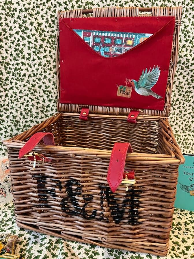 【ラスト1点レア】新作「サンタさんからの手紙ハンパー・バスケット」フォートナム