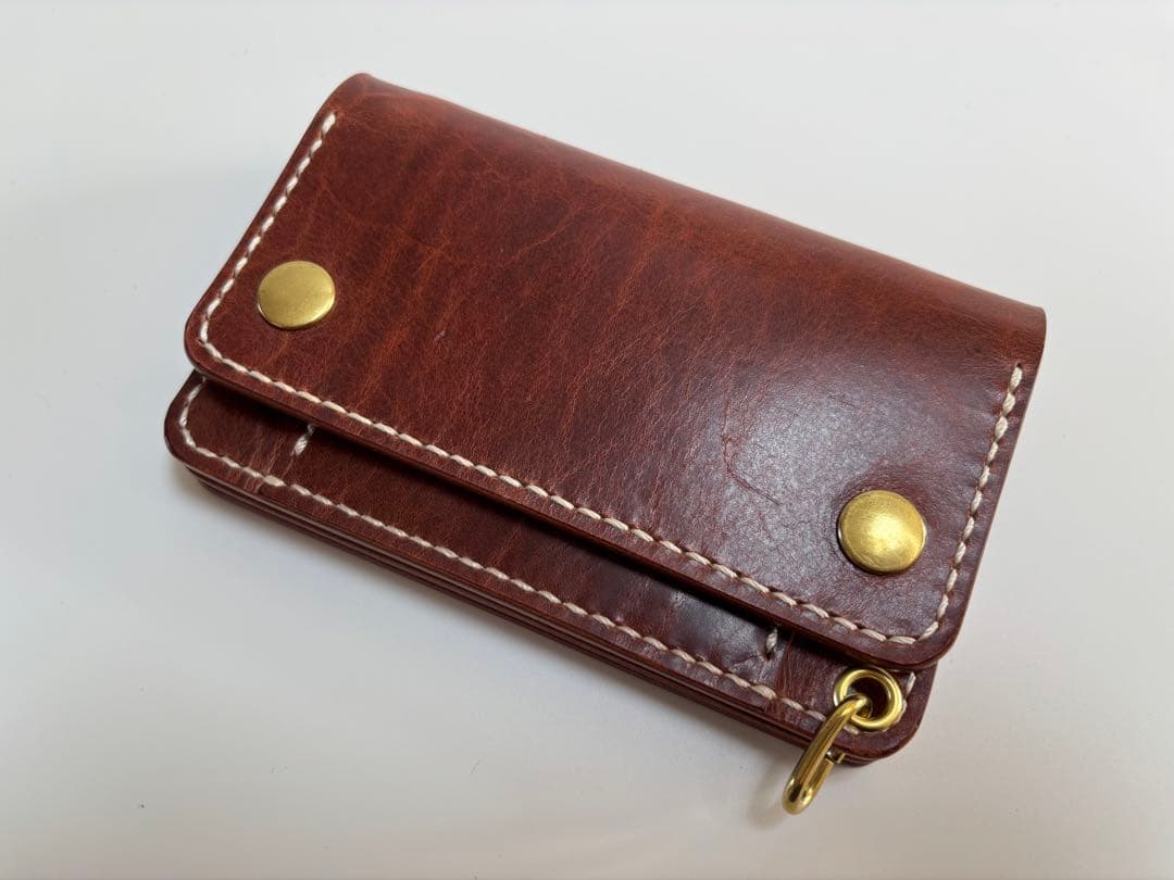 ダークブラウン　ヌメ革　ロマネスク　トラッカーウォレット【タイプＡ1】三層　真鍮