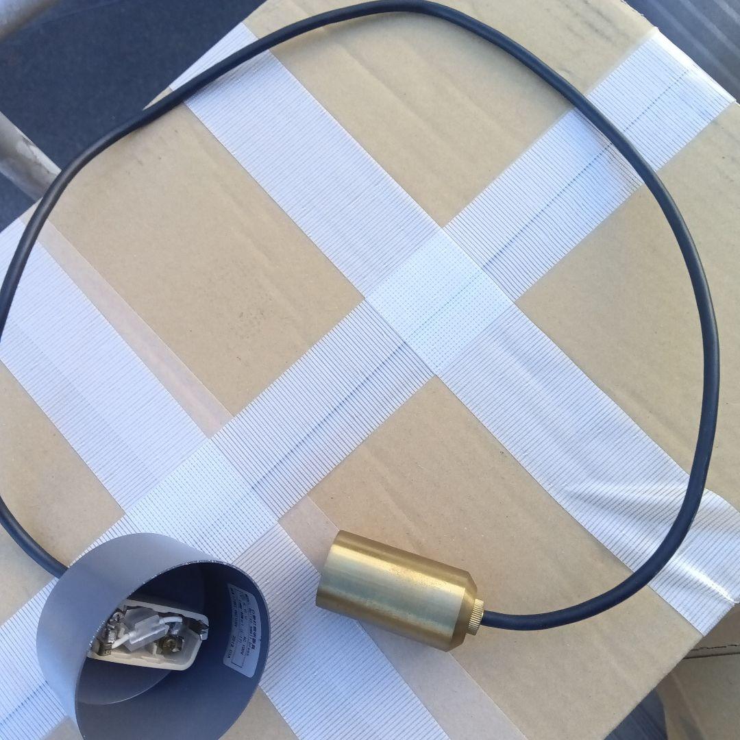 ニューライトポタリー　バレットスモール ヤマギワ　アクタス　真鍮