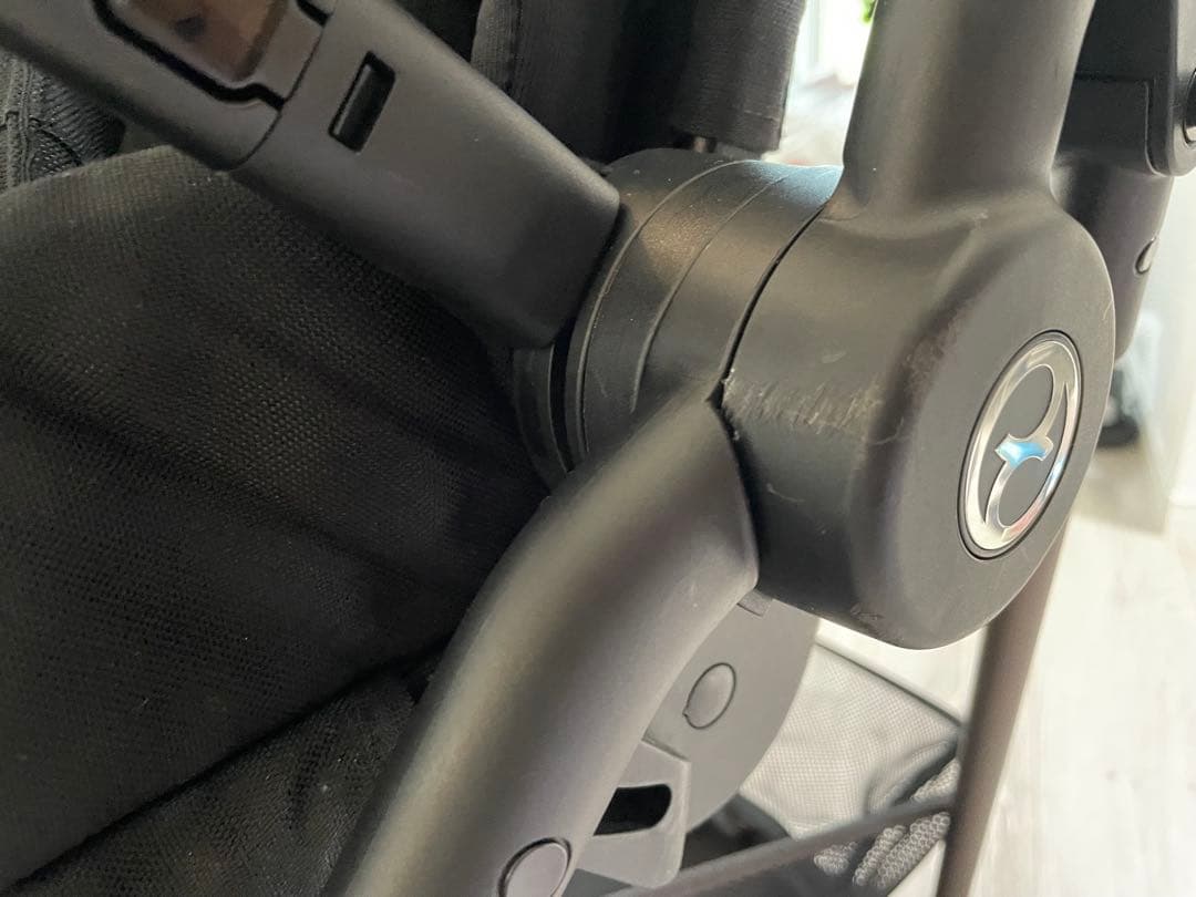 サイベックス　メリオ　ベビーカー　ブラック　ドリンクホルダー付き