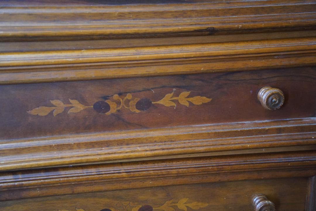 値下げしました！！イタリア製　象嵌　アンティーク　４段チェスト・収納ボード