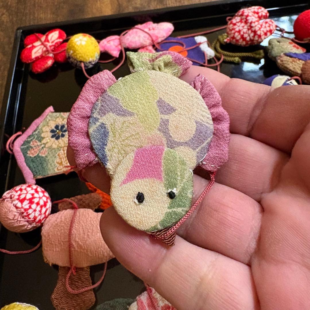 ひめ吊し雛材料 豆針山まとめて！手作り 縮緬　江戸縮　アンティーク