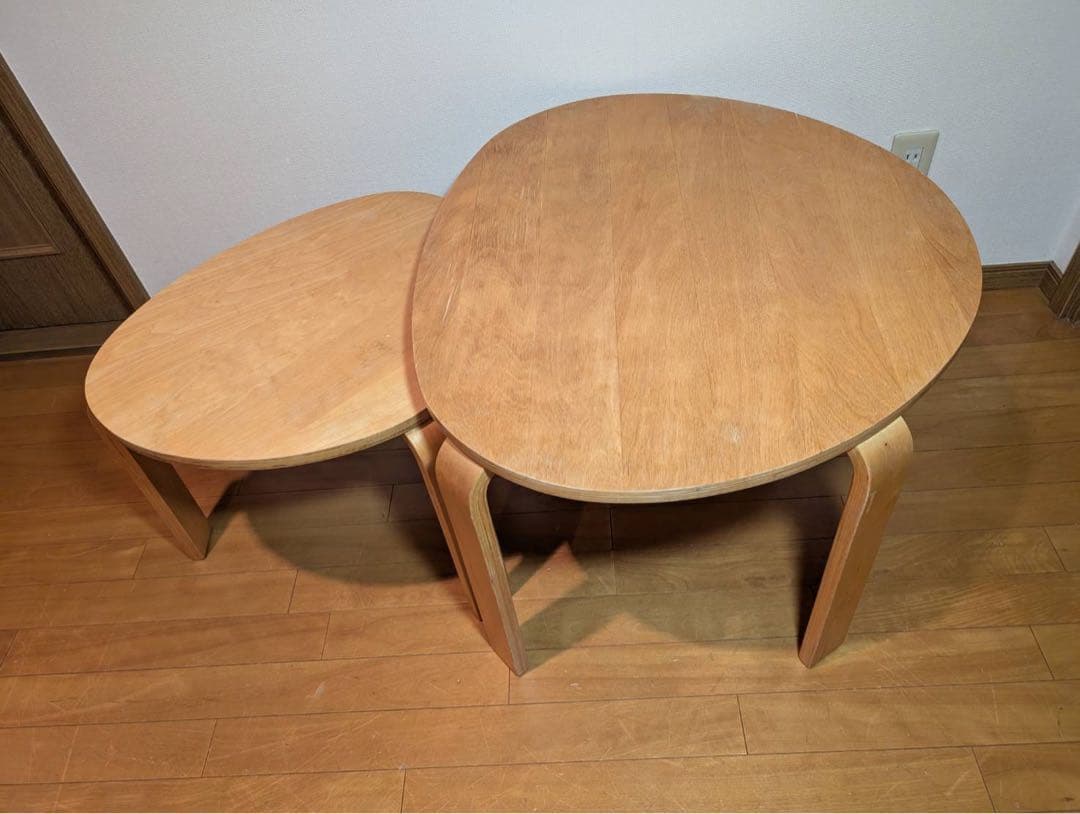 ■送料込■IKEA スヴァルスタ ローセンターネストテーブル木製家具机コンパクト