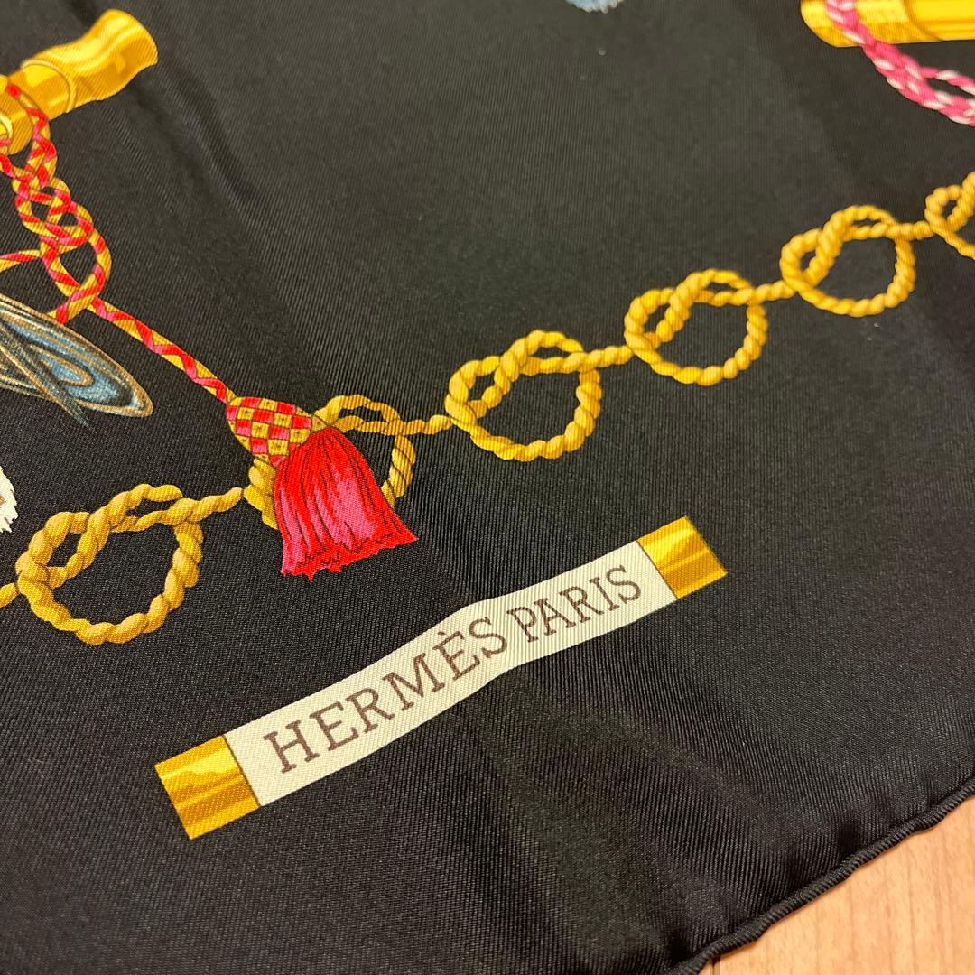 HERMES カレ 90LES OISEAUX DU ROY 王の鳥たち