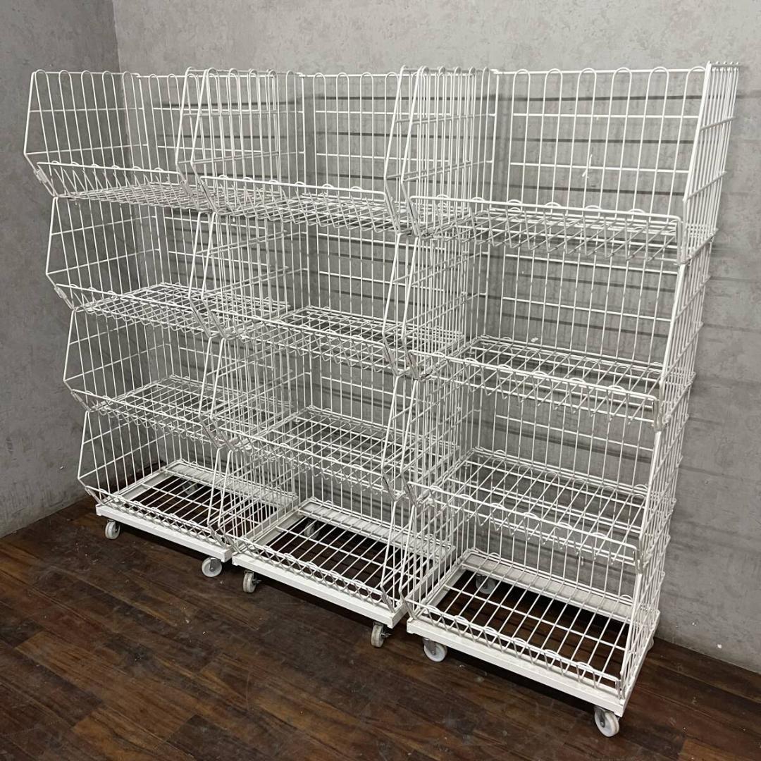 ワイヤーラック 4段 キャスター付き 3台セット バスケット ラック