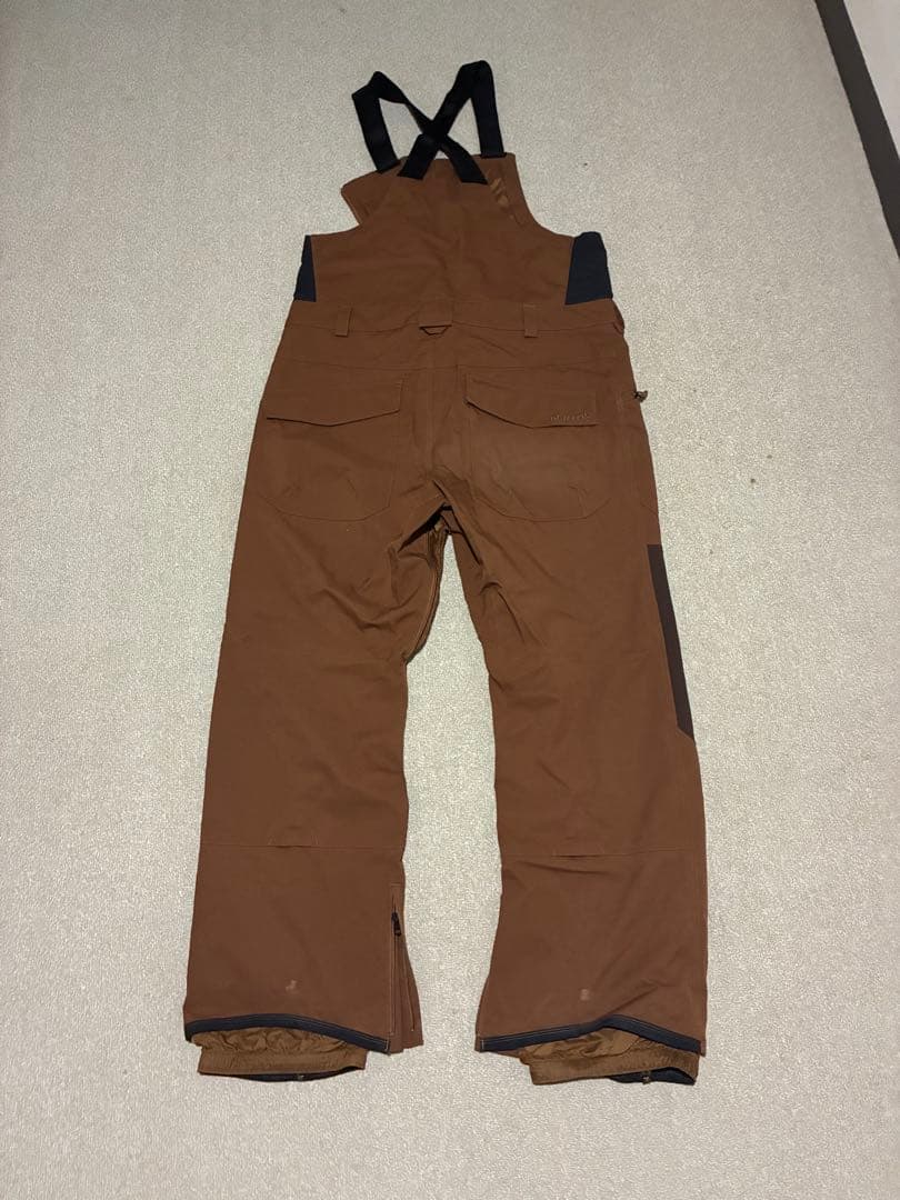バートン　リザーブビブパンツ　スノーボードウェア