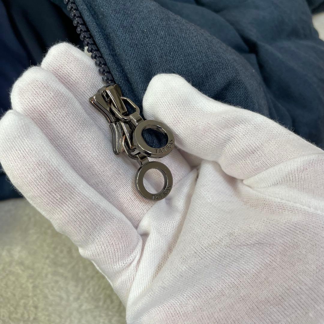 あ*い様 ⭐️美品⭐️タトラス ダウン ポリテアマ トゥモローランド別注 ネイビ