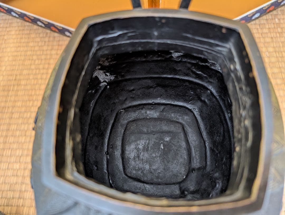 金属工芸　鋳銅　大型香炉　雲龍紋　高岡銅器　米田秀保